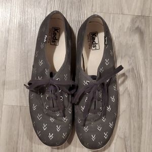Champion Arrow Keds